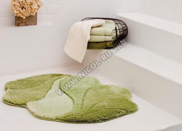 Коврик для ванной с вырезом зелёный